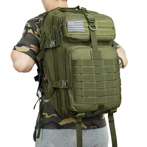 man-carrying-50-L-green-tactical-and-military-bag-with-u.s-flag